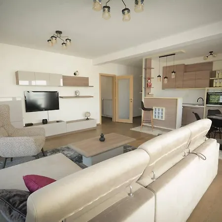 شقة Panorama Lux *